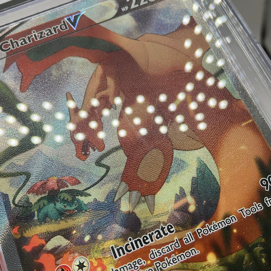 Charizard V Pokemon Brilliant Stars Ultra Rare Holo #154 CGC 9.5